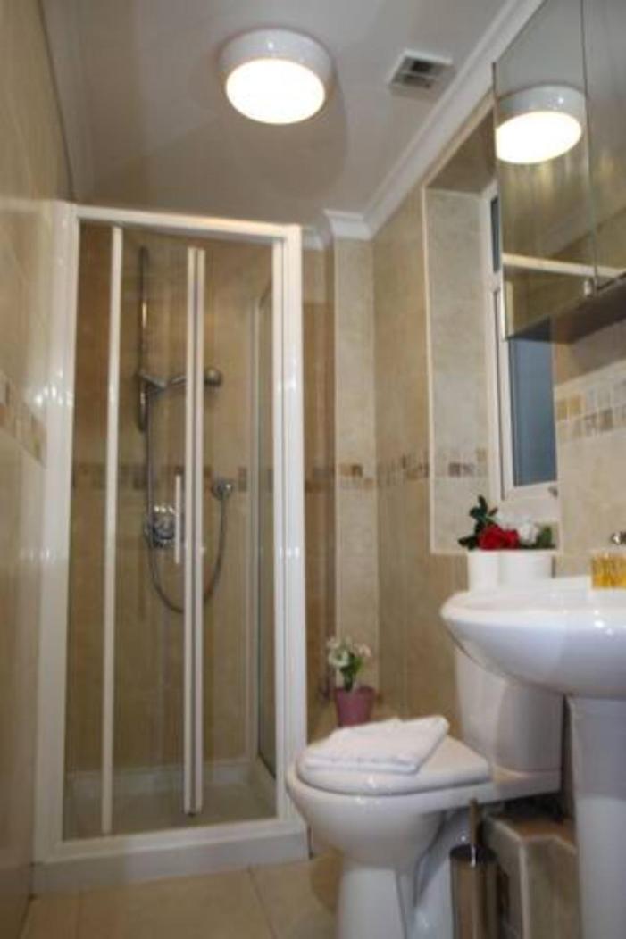 Apartasuites London Emerald Εξωτερικό φωτογραφία