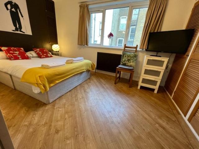 Apartasuites London Emerald Εξωτερικό φωτογραφία