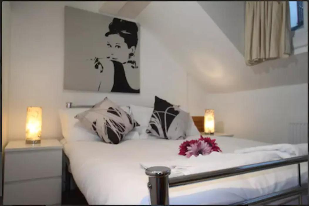 Apartasuites London Emerald Εξωτερικό φωτογραφία